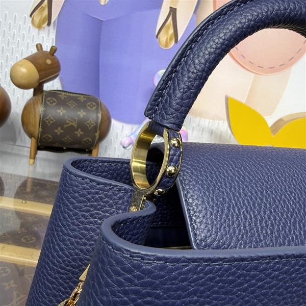 2026120185549774 270